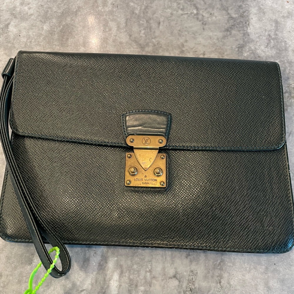 Vintage Louis Vuitton Pochette Kourad Clutch Hand Bag in Epicea Green.